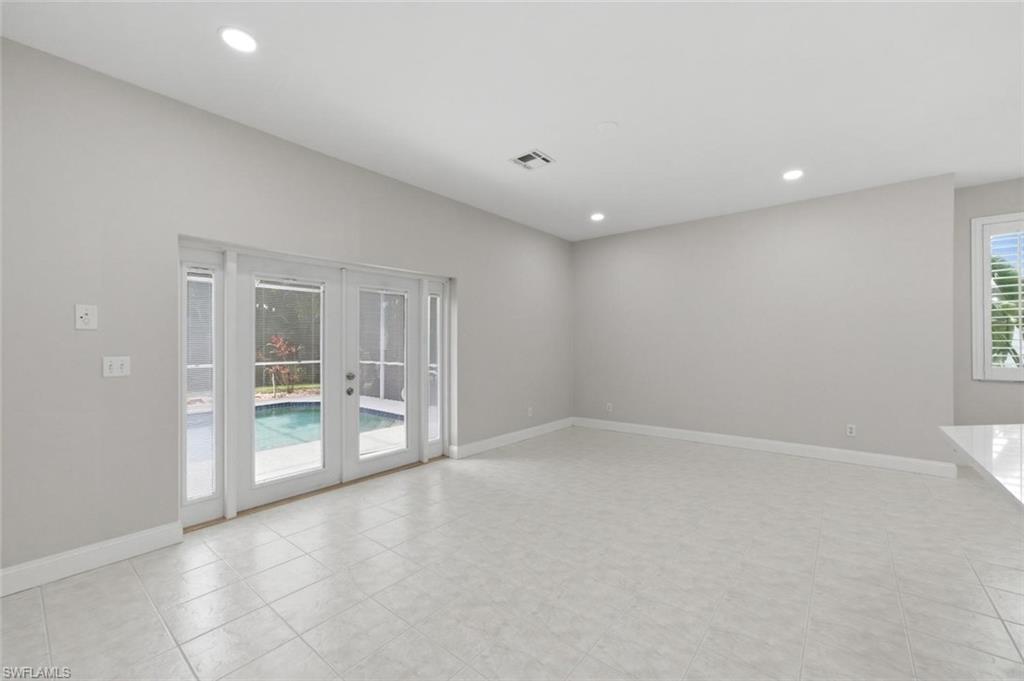 11528 Woodmount Ln Property Photo 10