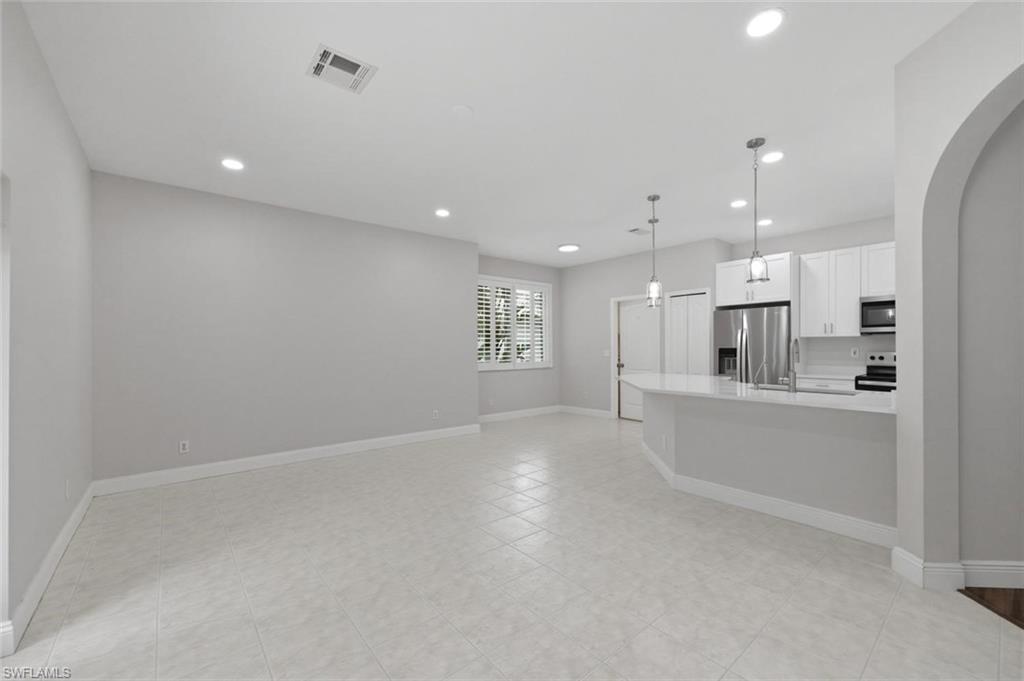 11528 Woodmount Ln Property Photo 11