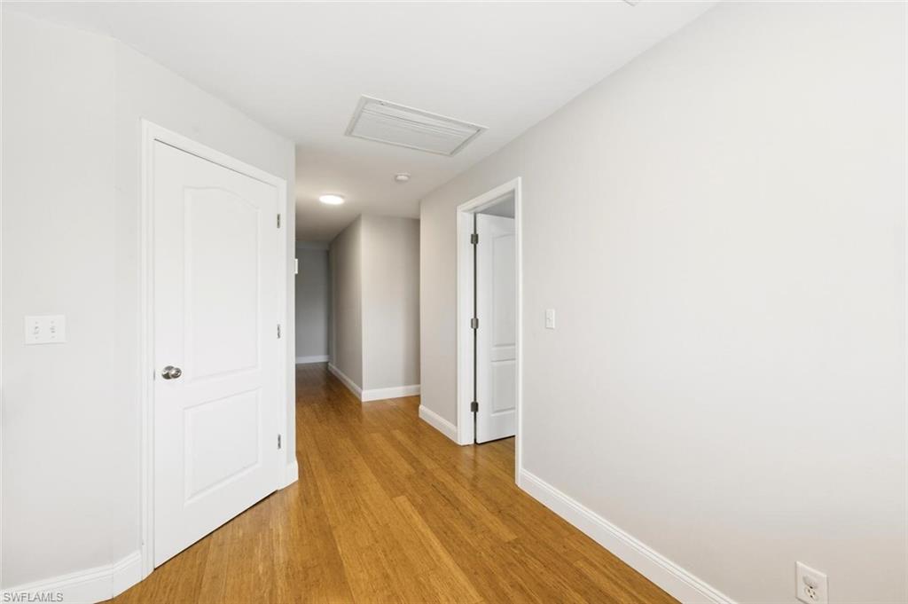 11528 Woodmount Ln Property Photo 20