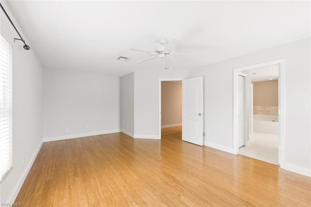 11528 Woodmount Ln Property Photo 22