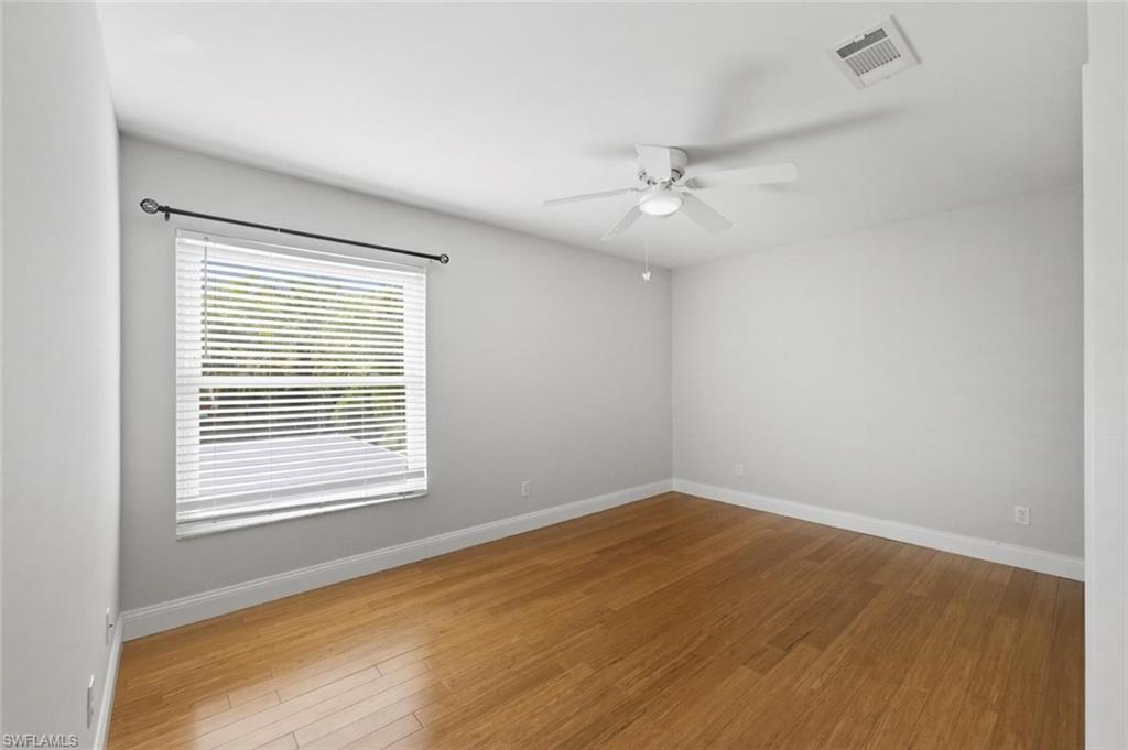 11528 Woodmount Ln Property Photo 28