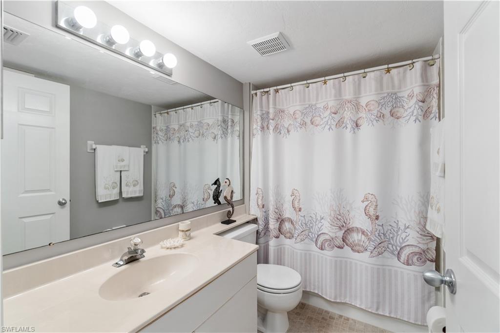 290 Naples Cove Dr 2103 Property Photo 17