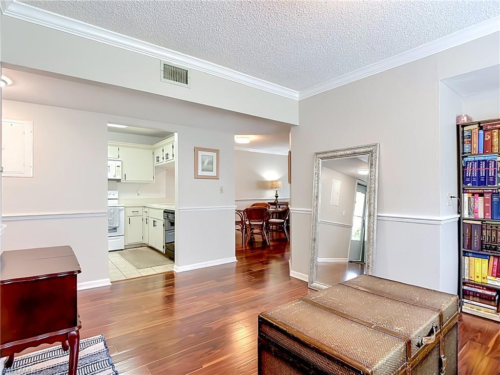 1708 Kings Lake Blvd 5-106 Property Photo 12