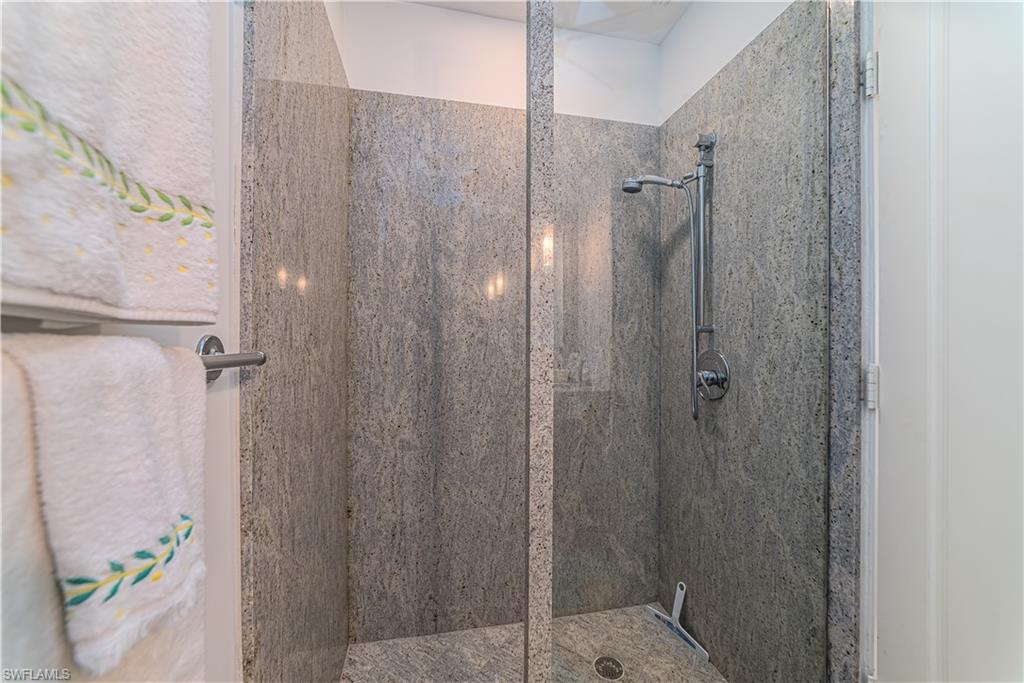 883 Galleon Dr Property Photo 21