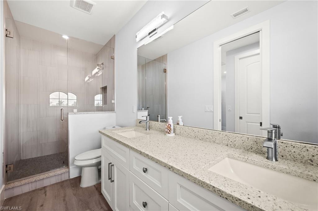 388 Pine Ave Property Photo 29