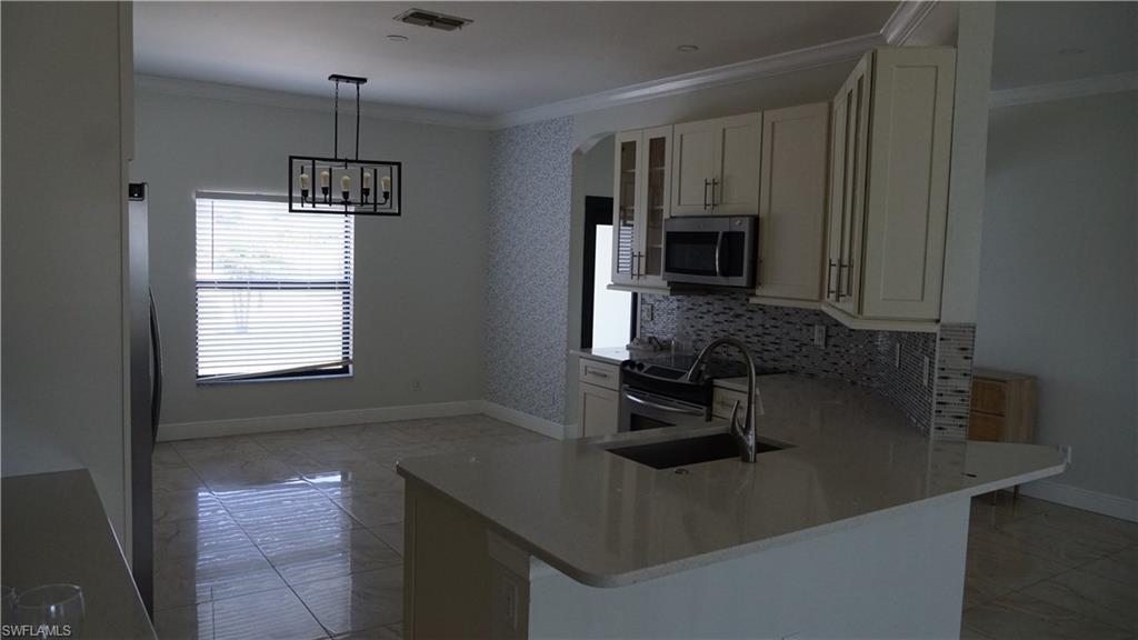 226019297 Property Photo 4