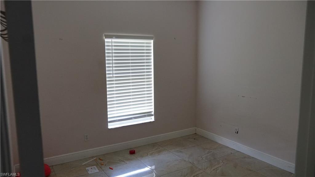226019297 Property Photo 12