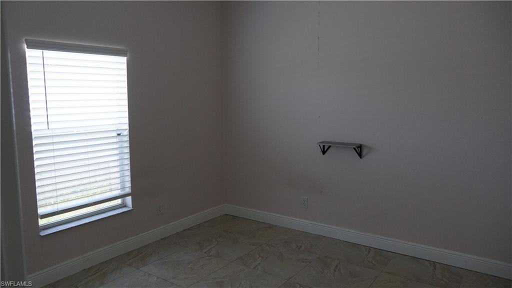 226019297 Property Photo 14