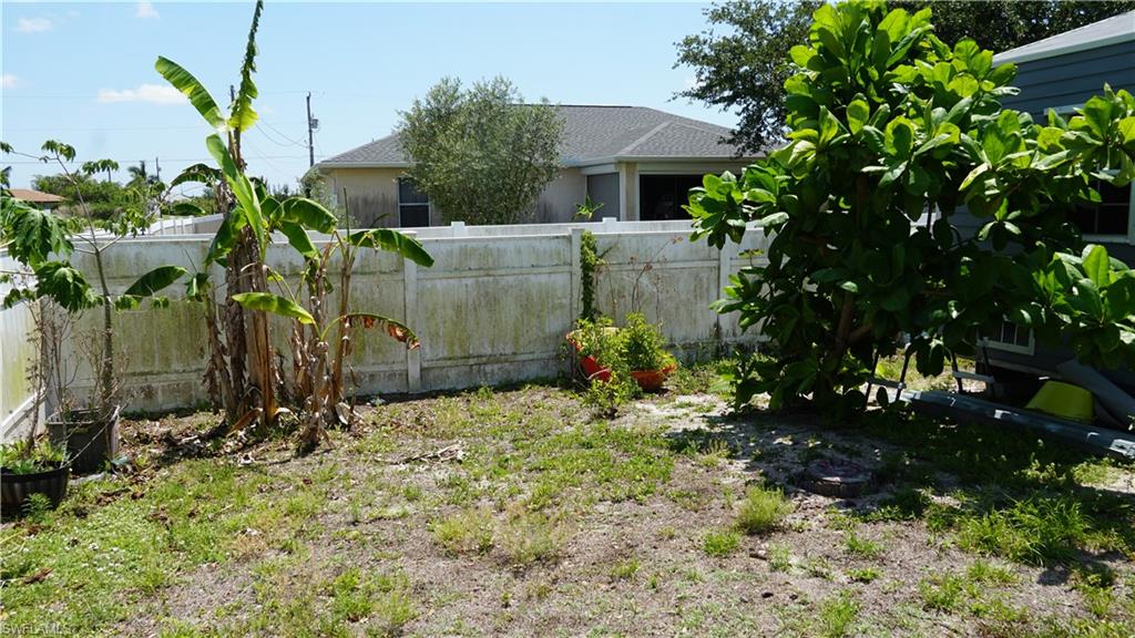 226019297 Property Photo 20