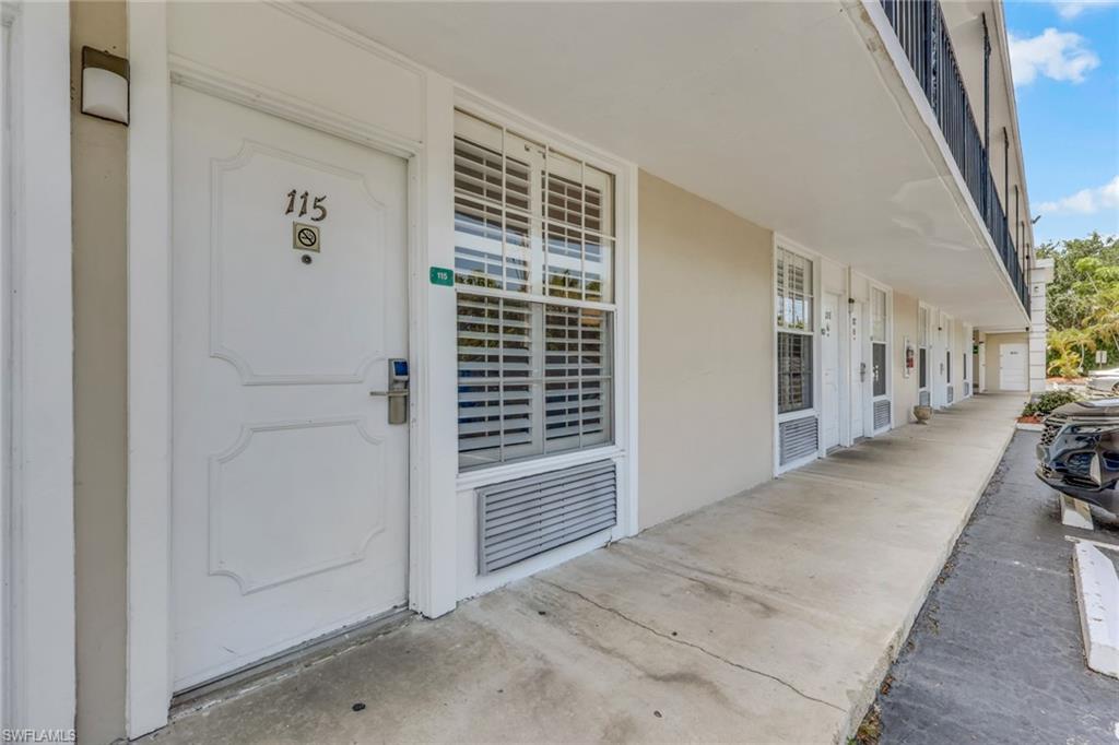 2555 Tamiami Trl N 115 Property Photo 2