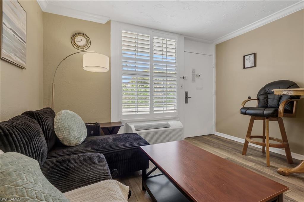2555 Tamiami Trl N 115 Property Photo 8