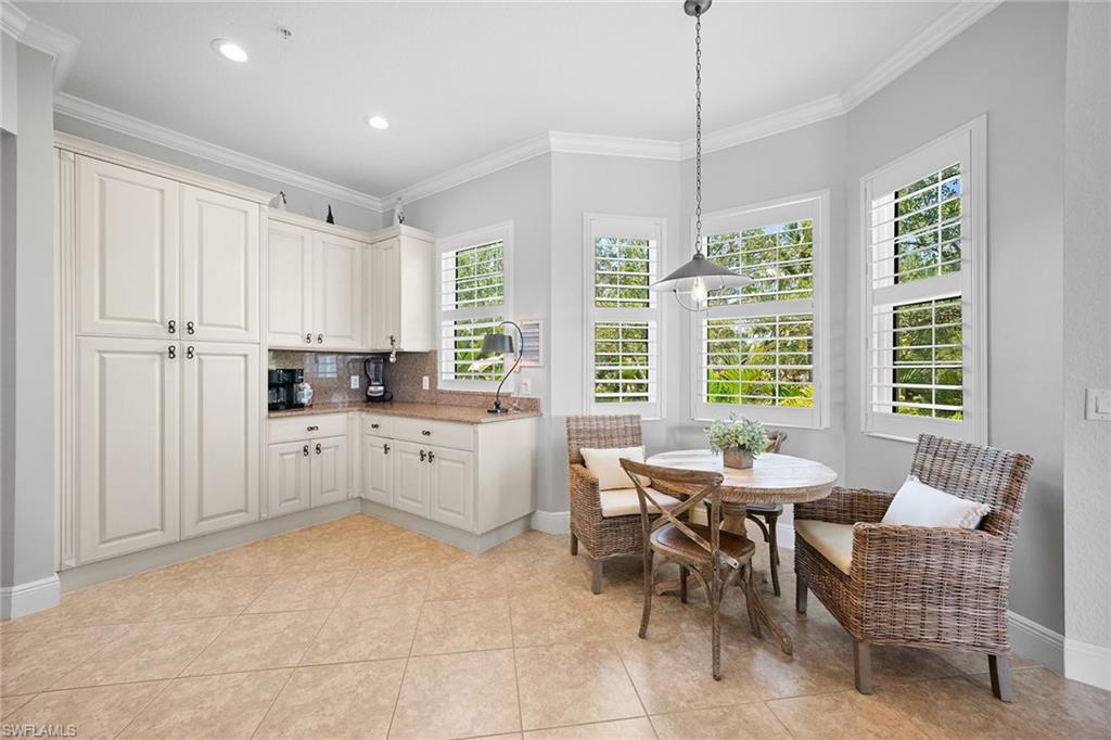 9205 Museo Cir 201 Property Photo 3