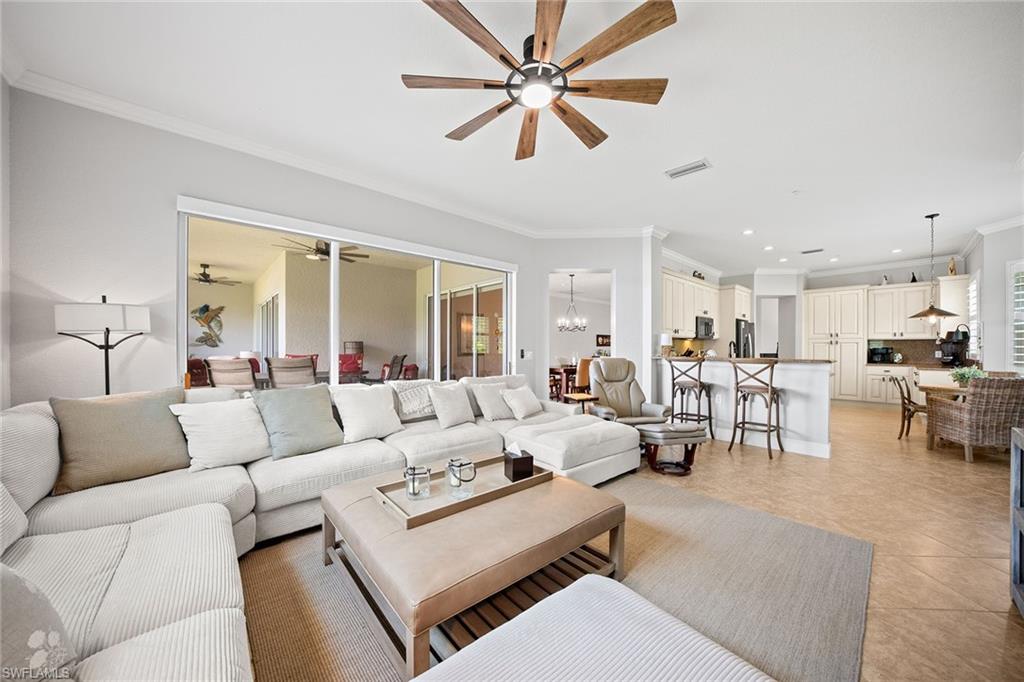9205 Museo Cir 201 Property Photo 6