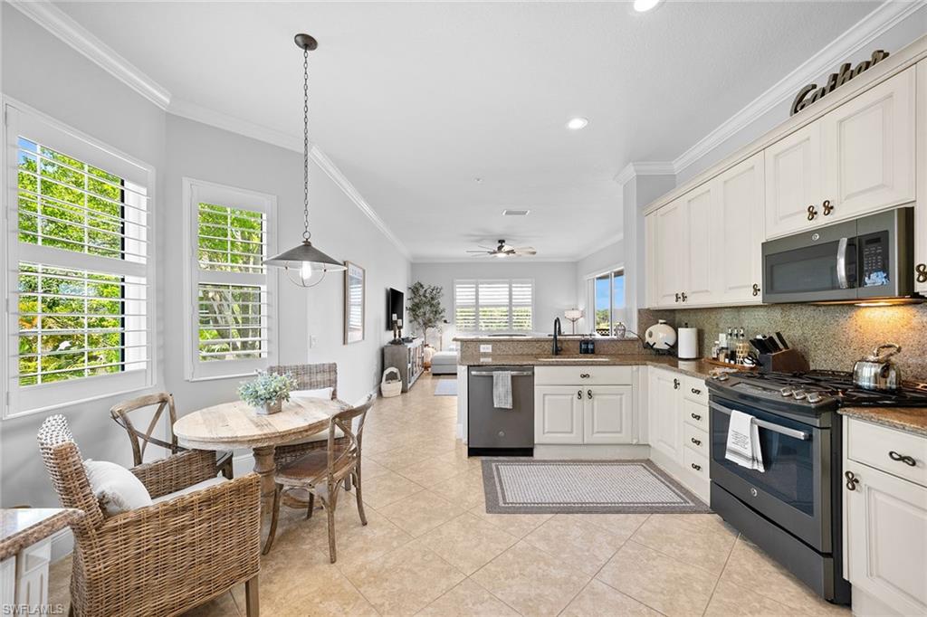 9205 Museo Cir 201 Property Photo 9