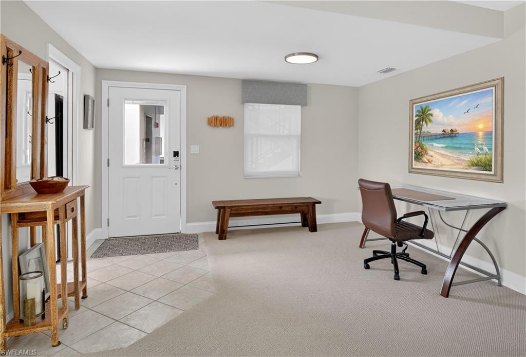 3400 Gulf Shore Blvd N M3 Property Photo 6
