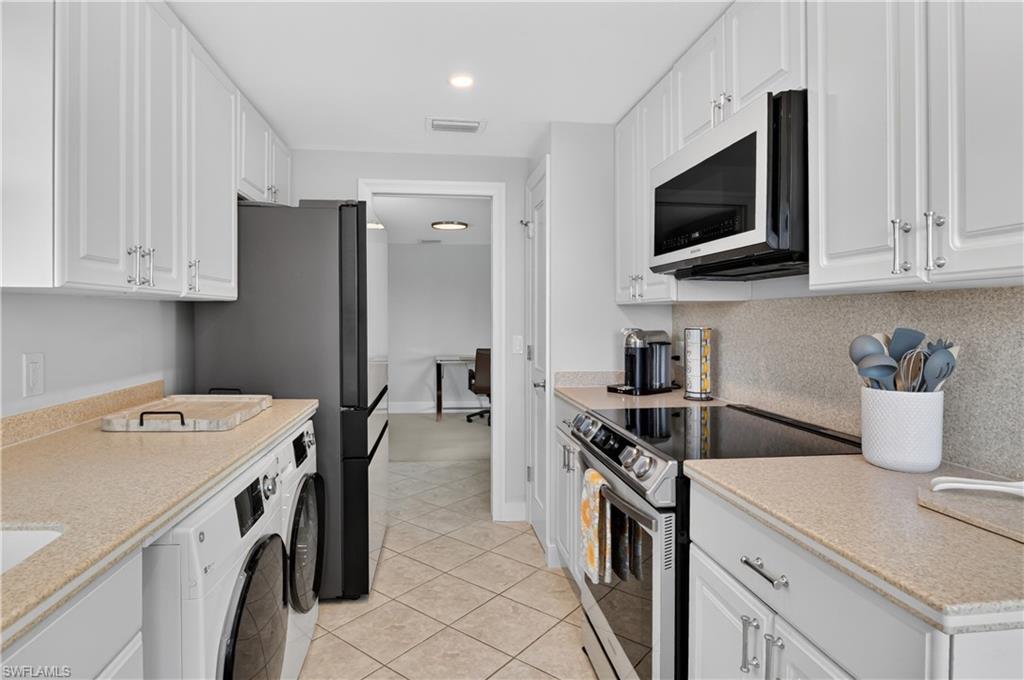 3400 Gulf Shore Blvd N M3 Property Photo 16