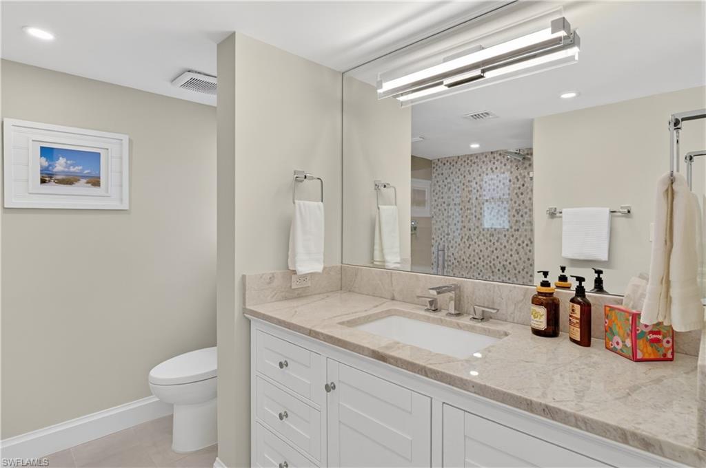 3400 Gulf Shore Blvd N M3 Property Photo 20