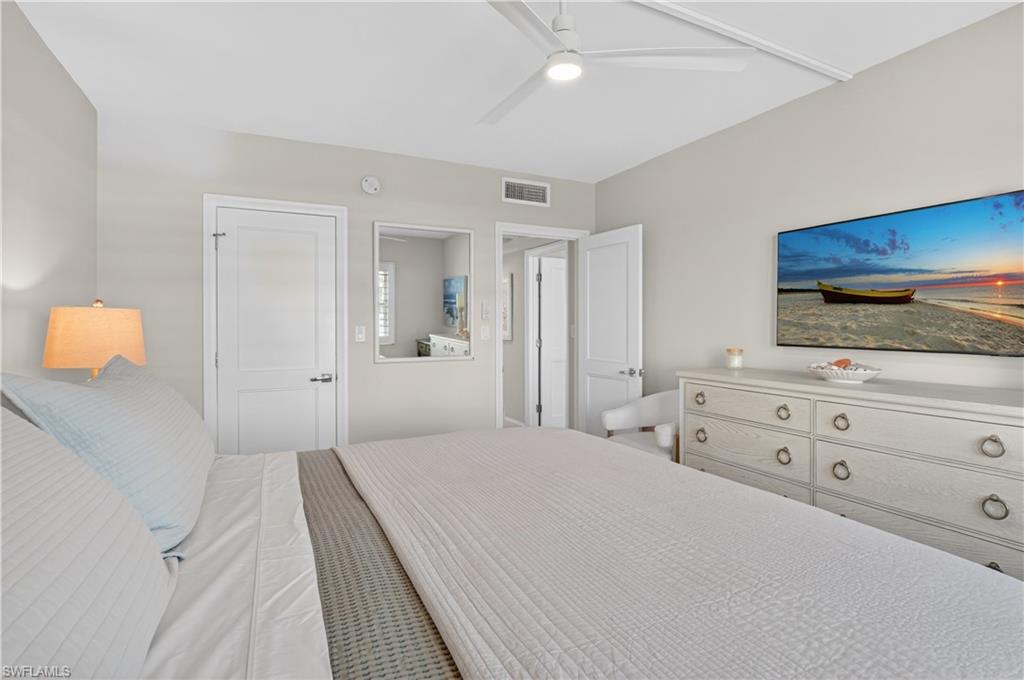 3400 Gulf Shore Blvd N M3 Property Photo 23