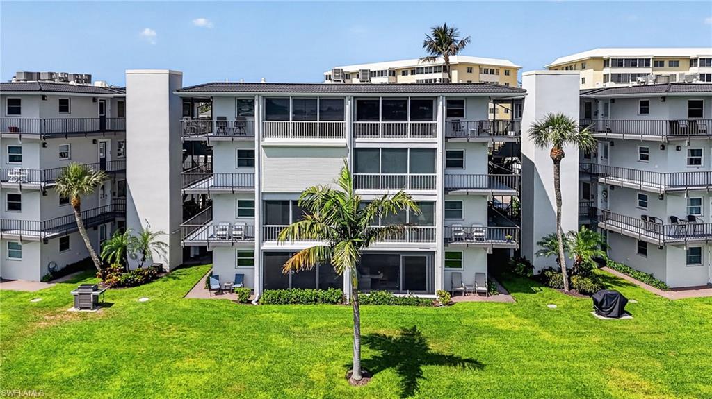3400 Gulf Shore Blvd N M3 Property Photo 28