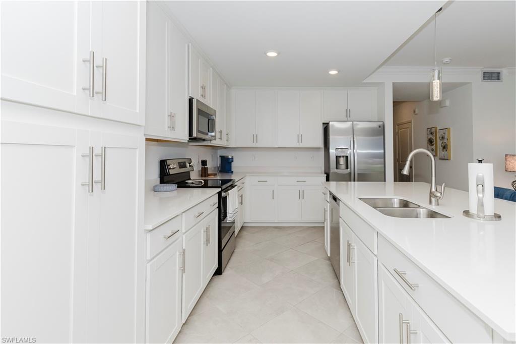 5715 Double Eagle Cir 4413 Property Photo 11
