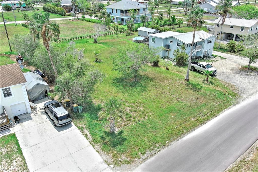506 Copeland Ave N Property Photo 3