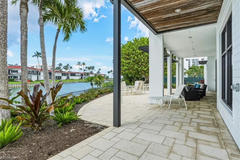 2400 Gulf Shore Blvd N 604 Property Photo 39