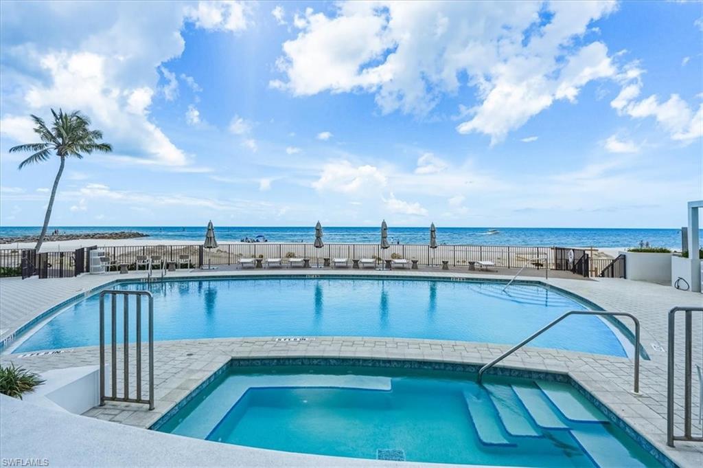 2400 Gulf Shore Blvd N 604 Property Photo 45