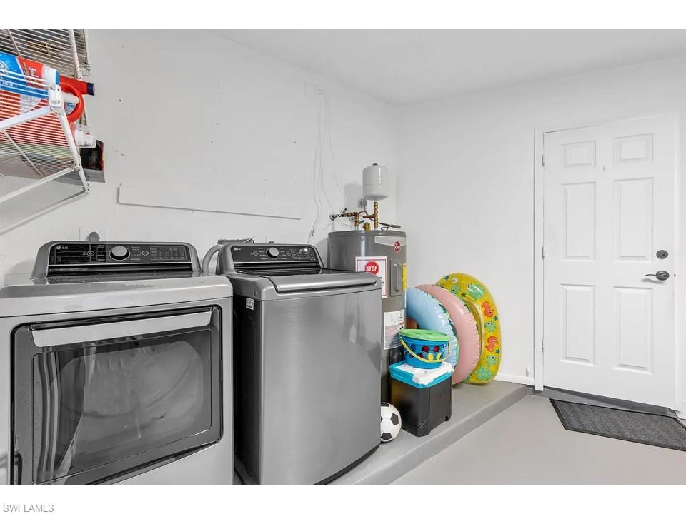 250 Willowick Dr Property Photo 15