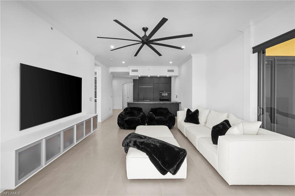 23191 Fashion Dr 8106 Property Photo 15