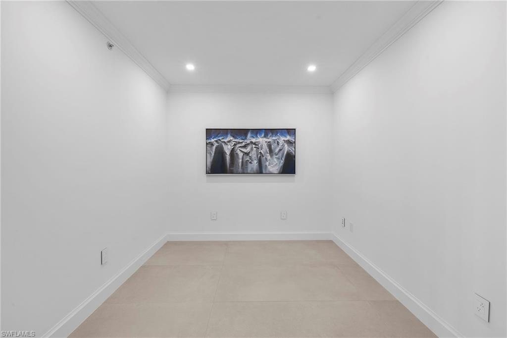 23191 Fashion Dr 8106 Property Photo 29