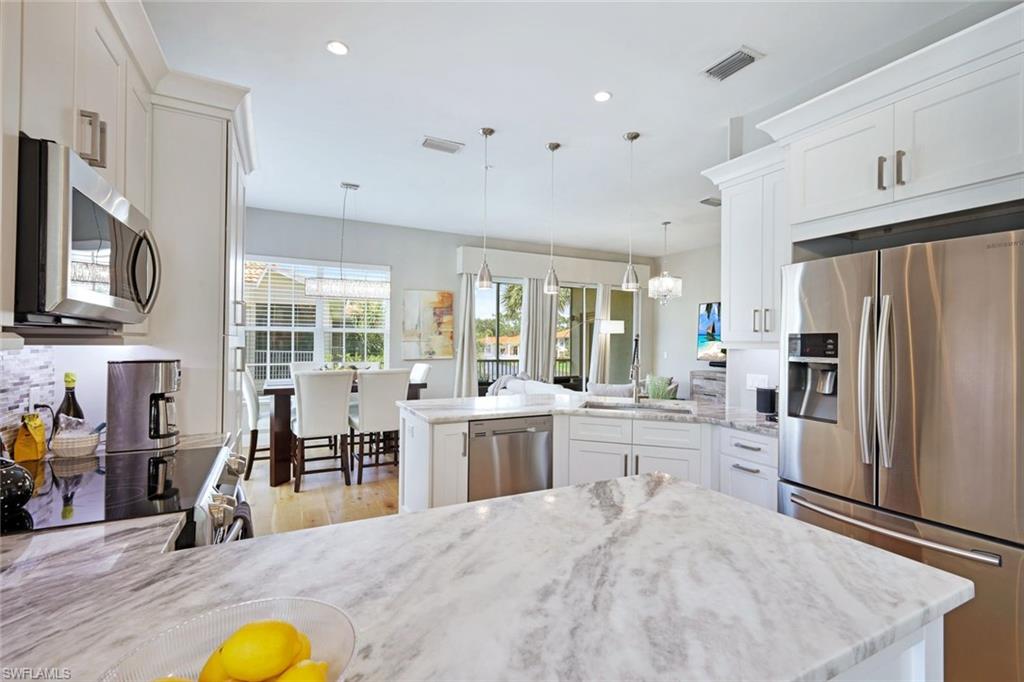 898 Egrets Run 201 Property Photo 8
