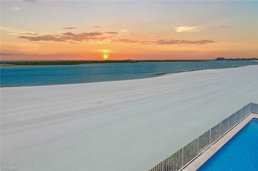 158 Beach Dr Property Photo 48