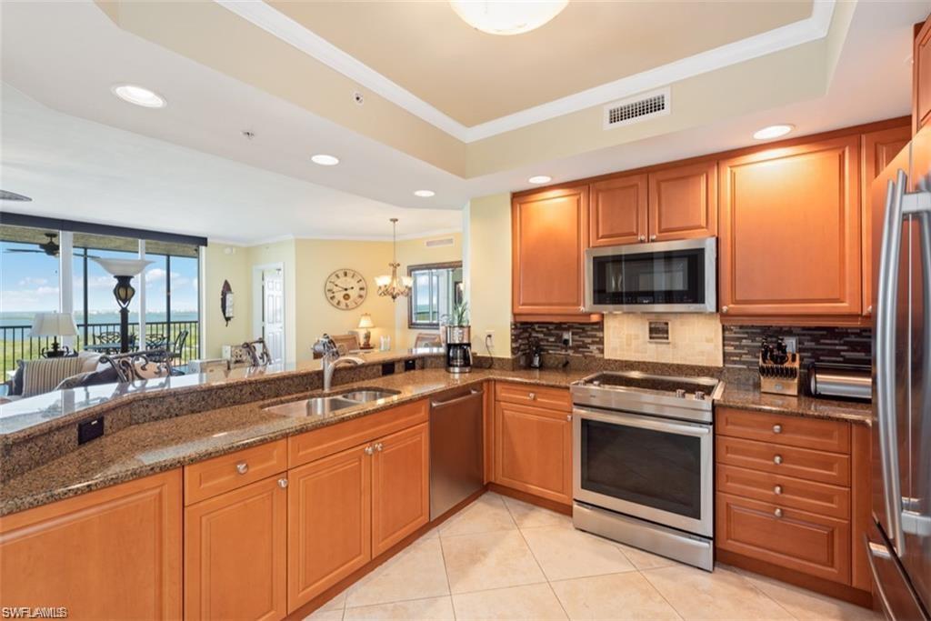 23540 Via Veneto 1702 Property Photo 14