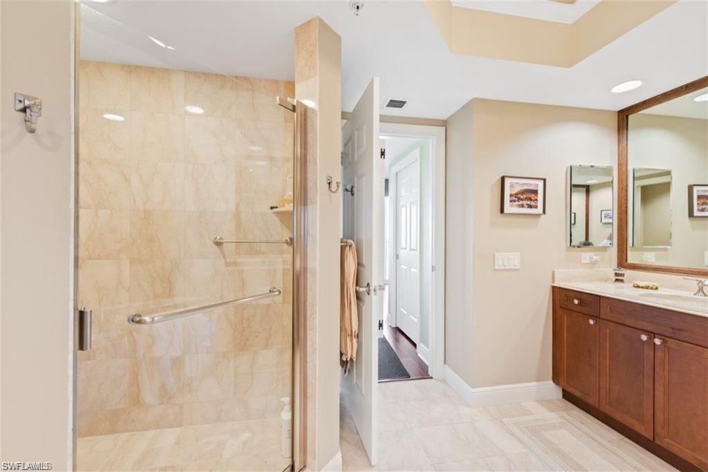 23540 Via Veneto 1702 Property Photo 23