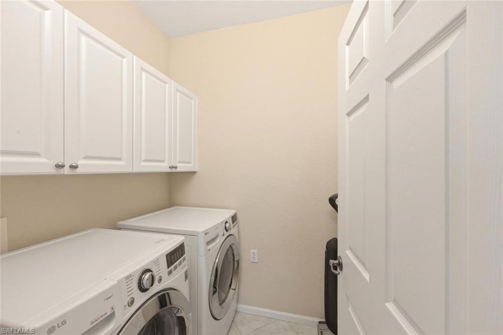 6822 Ascot Dr 202 Property Photo 25