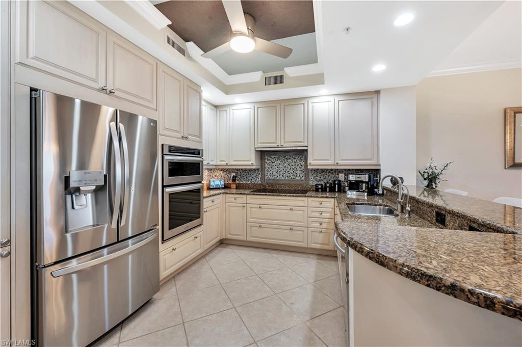 23850 Via Italia Cir 404 Property Photo 9