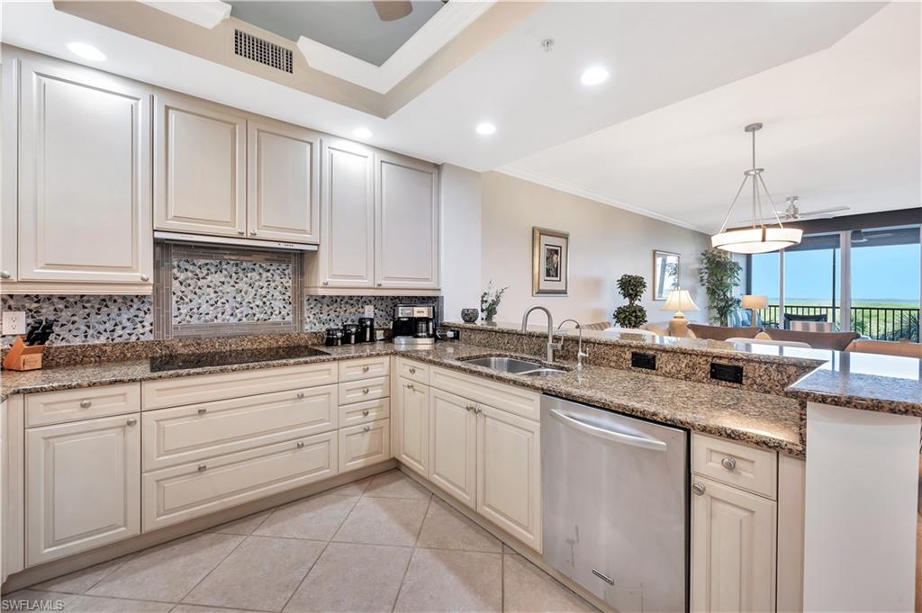 23850 Via Italia Cir 404 Property Photo 10