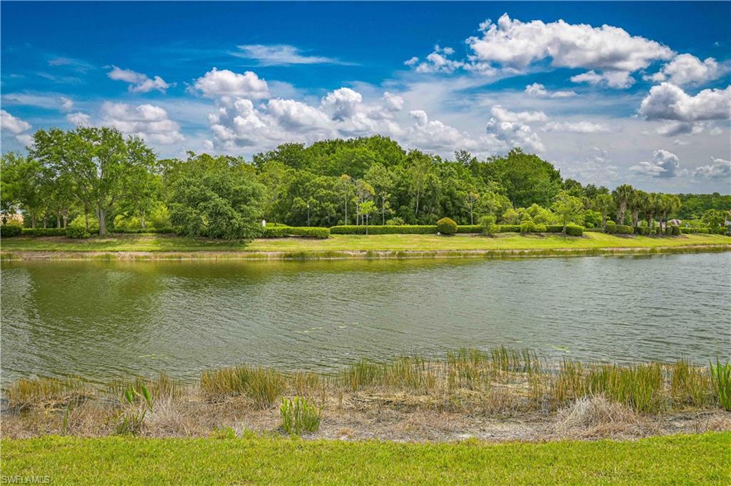 2877 Apple Blossom Dr Property Photo 20