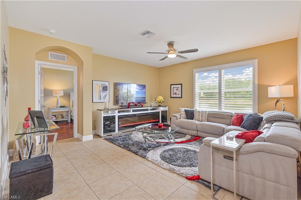 2877 Apple Blossom Dr Property Photo 24