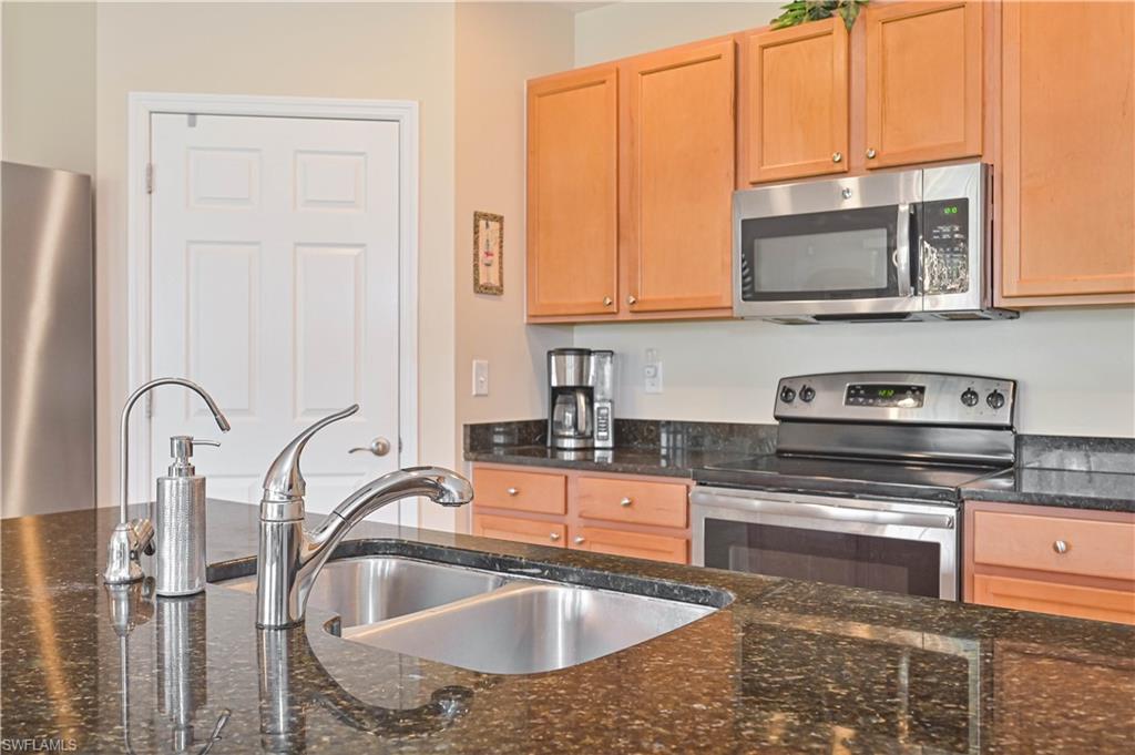 2877 Apple Blossom Dr Property Photo 29