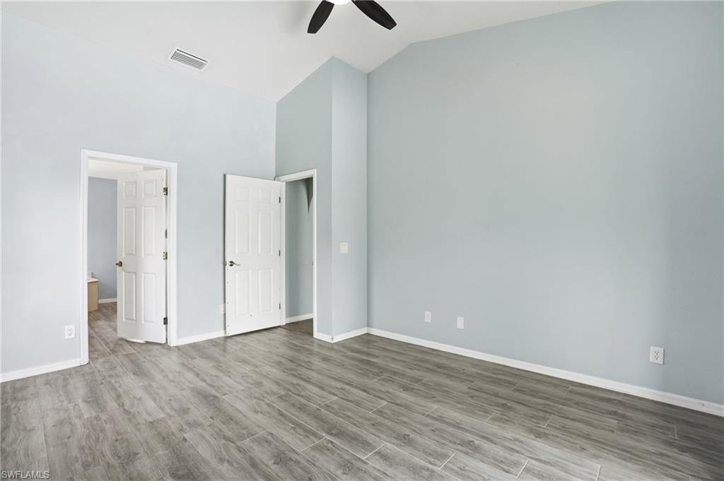 17306 Meadow Lake Cir Property Photo 20