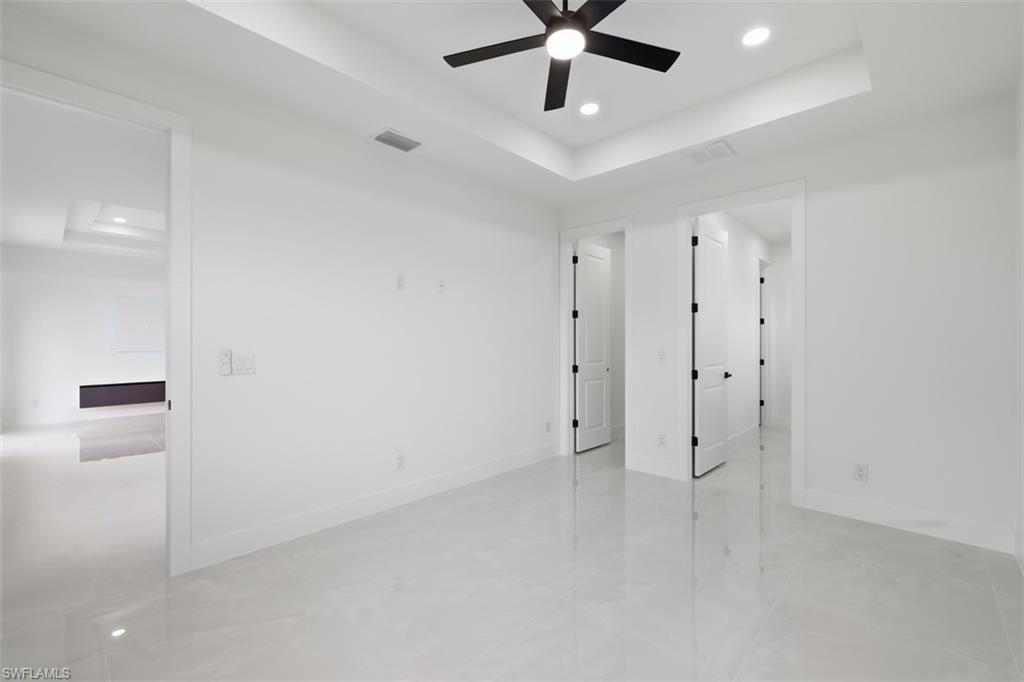1222 Earnest St E Property Photo 20