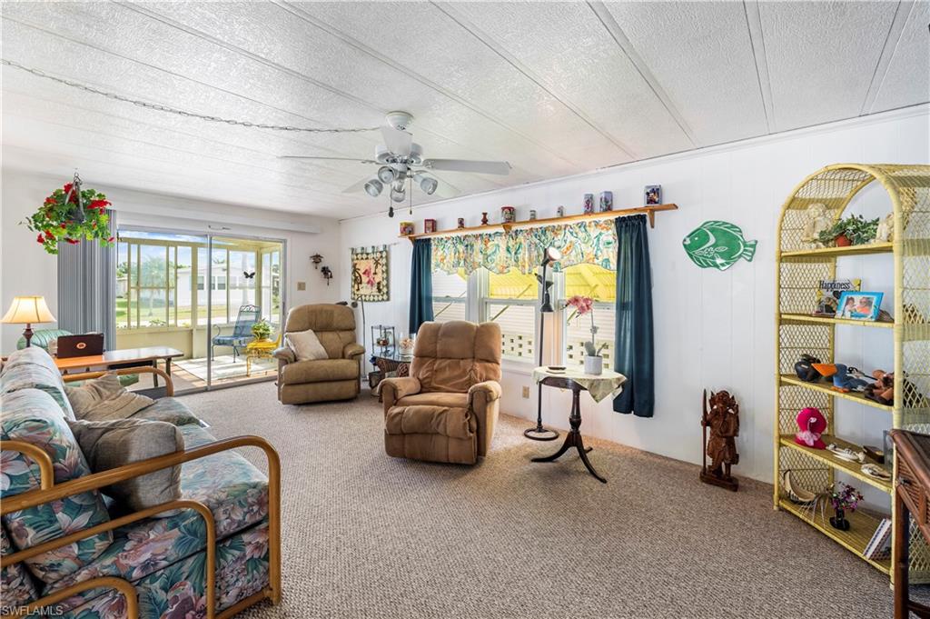 280 Grassy Key Ln Property Photo 6