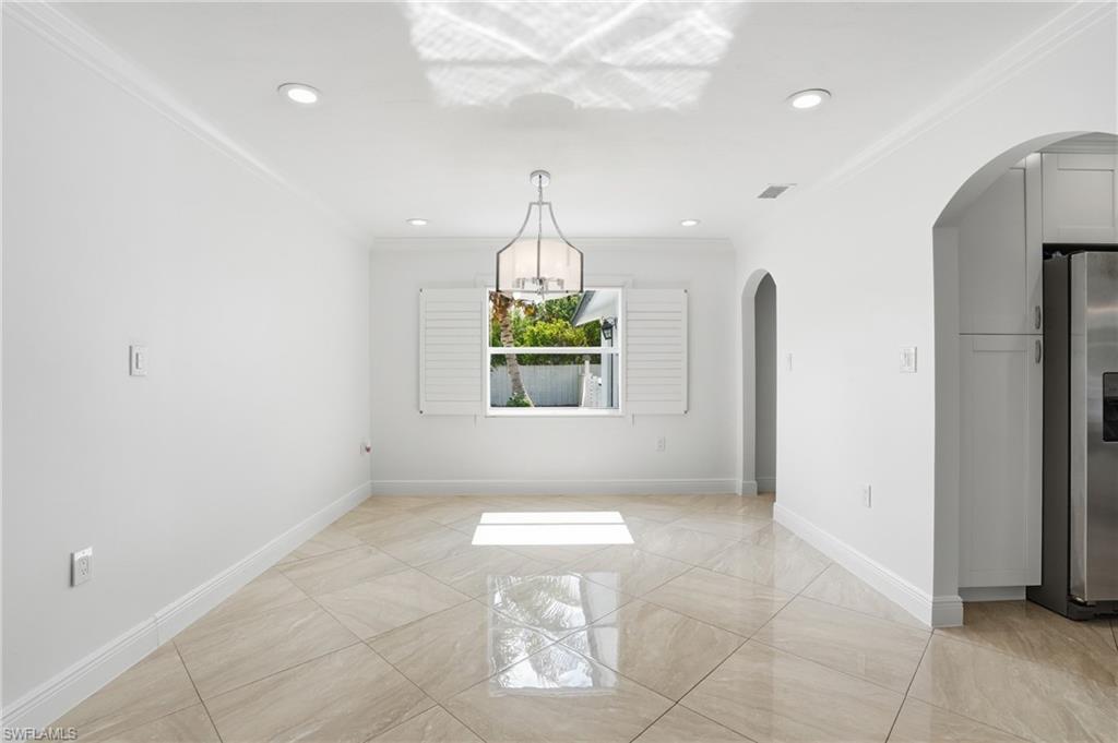 5930 Sea Grass Ln Property Photo 12
