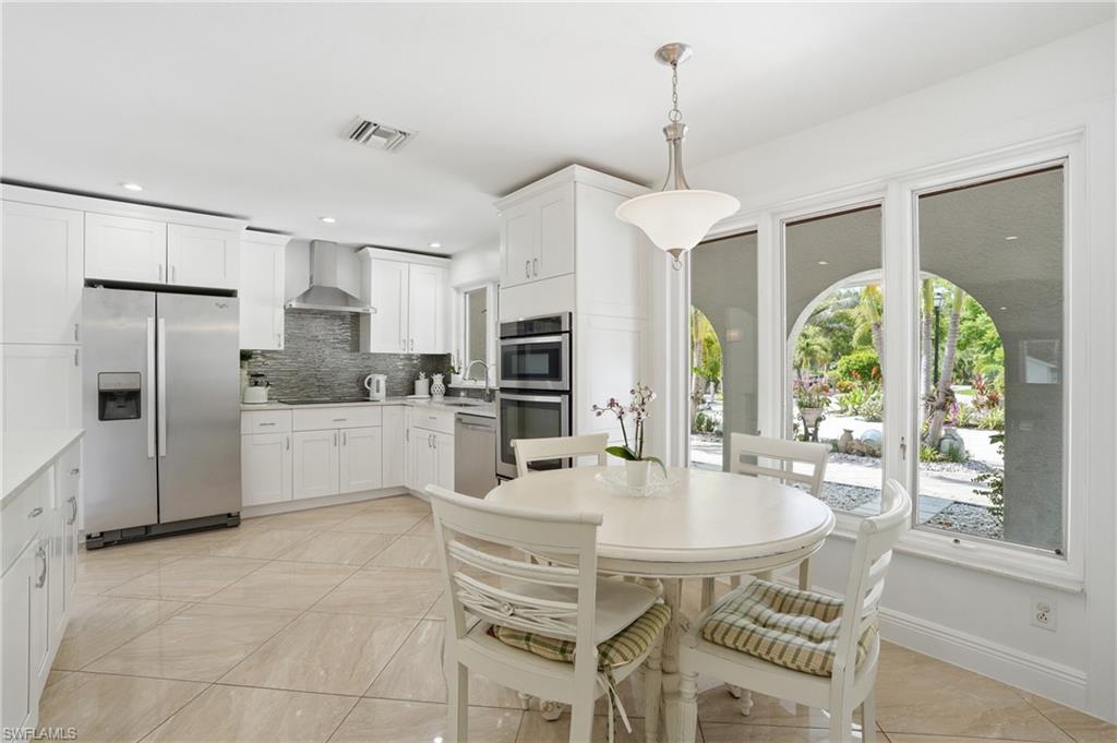 5930 Sea Grass Ln Property Photo 17