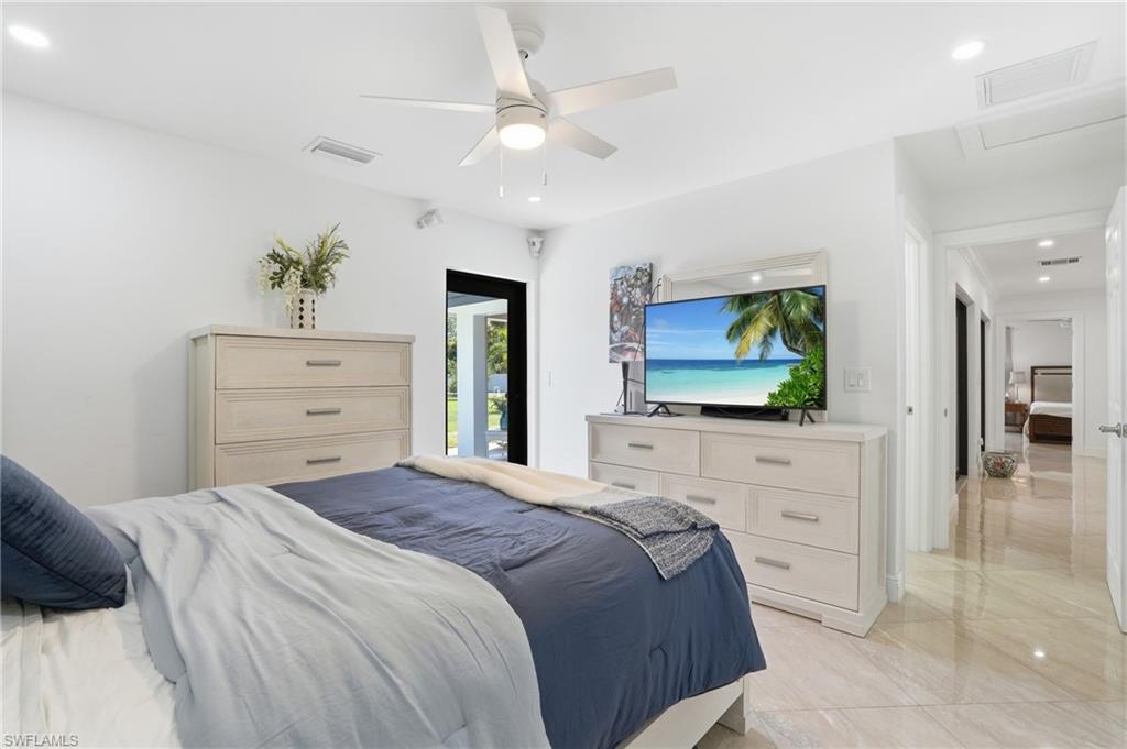 5930 Sea Grass Ln Property Photo 27