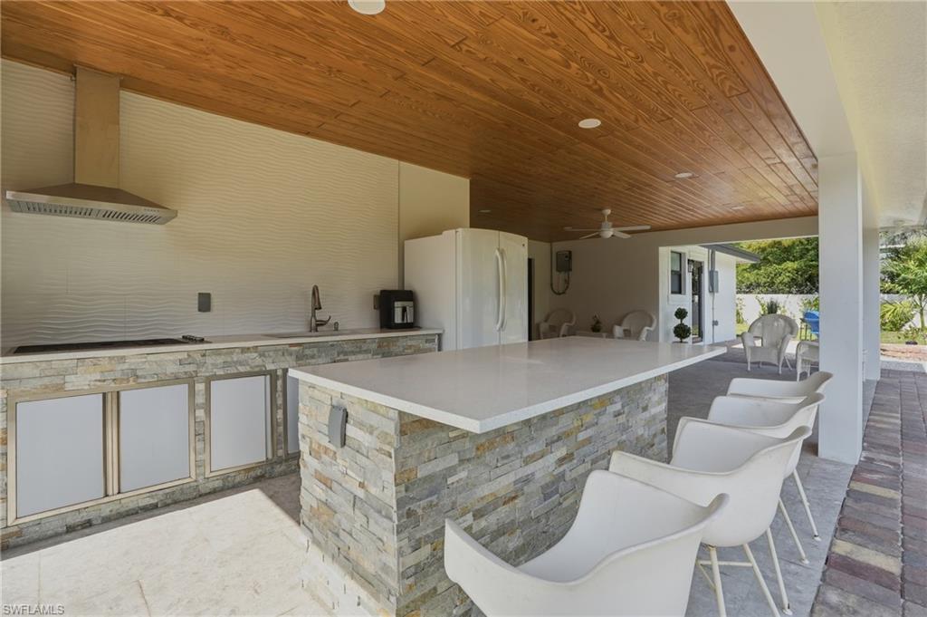 5930 Sea Grass Ln Property Photo 41