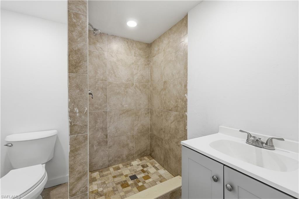 9395 Pennsylvania Ave 6 Property Photo 28