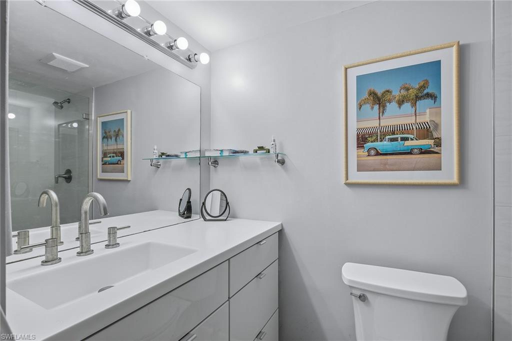 3410 Gulf Shore Blvd N 203 Property Photo 14
