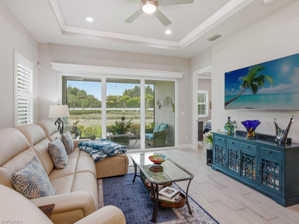 8947 Saint Lucia Dr Property Photo 2